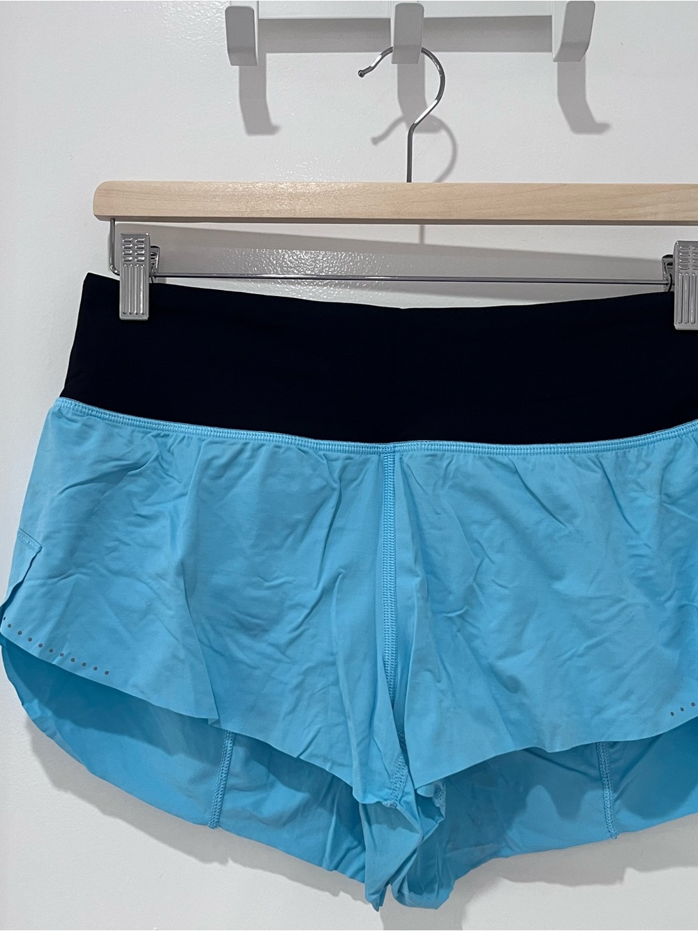 lululemon Seawheeze 2017 Chase Me Short 2.5”